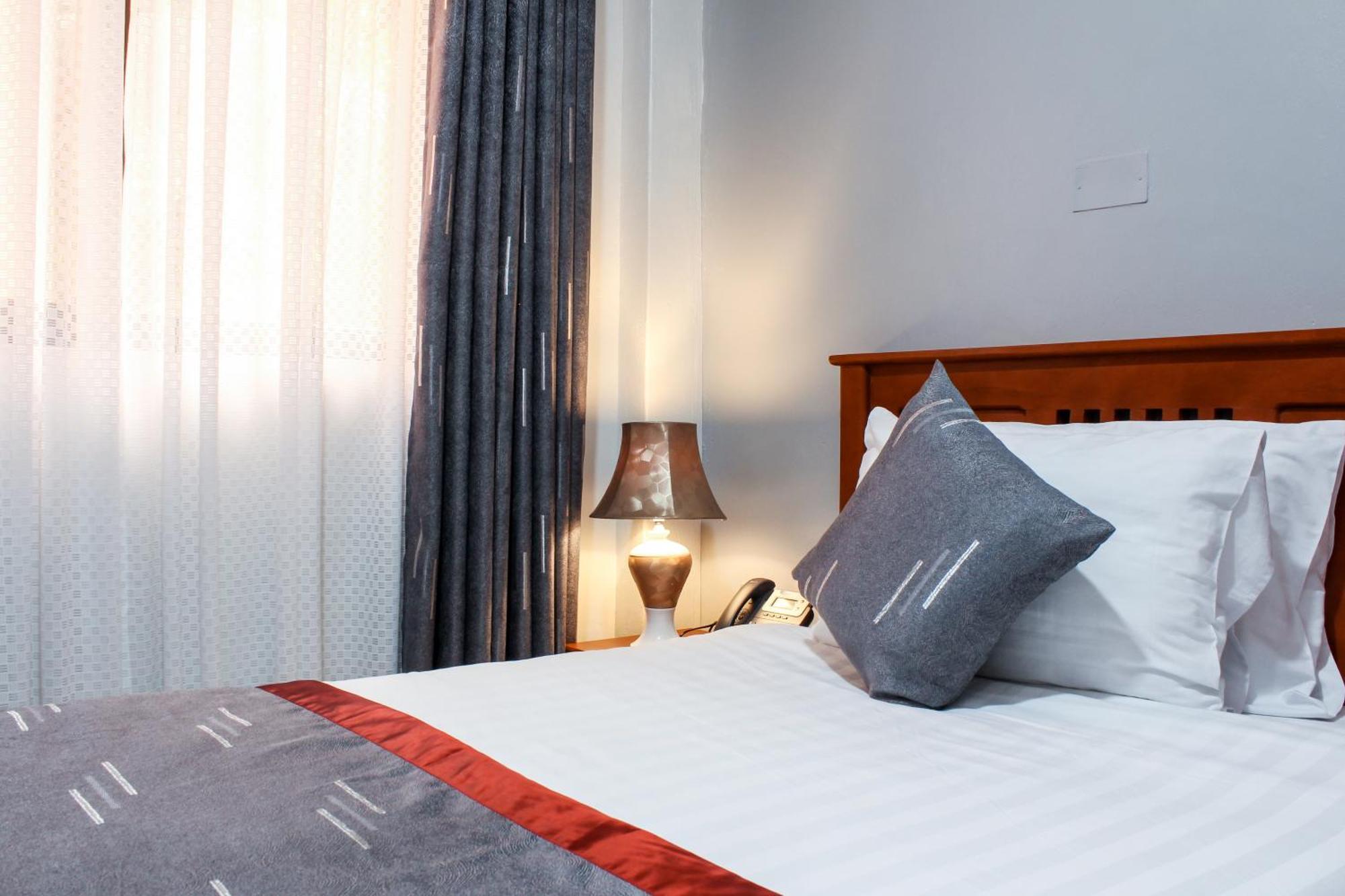 Excelsis Garden Hotels - Kampala Dış mekan fotoğraf